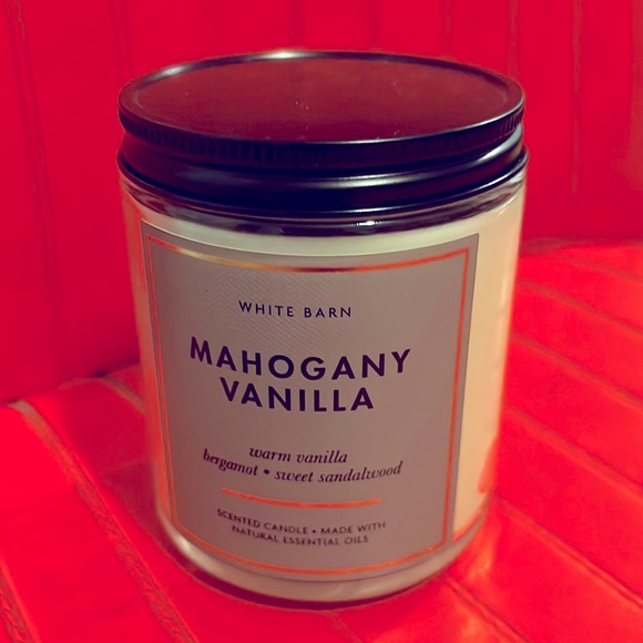 White Barn Accents White Barn Mahogany Vanilla Single Wick Candle Poshmark